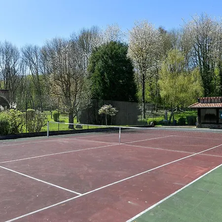 Domaine De L'olympe 펜션 *